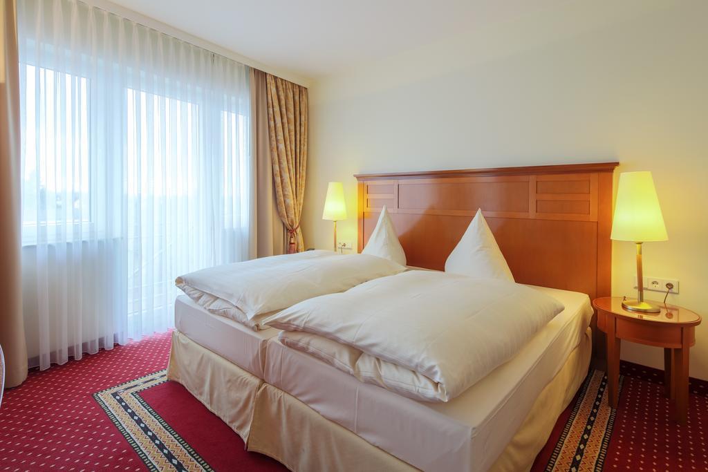 Hotel-Restaurant Kunz Pirmasens Kültér fotó
