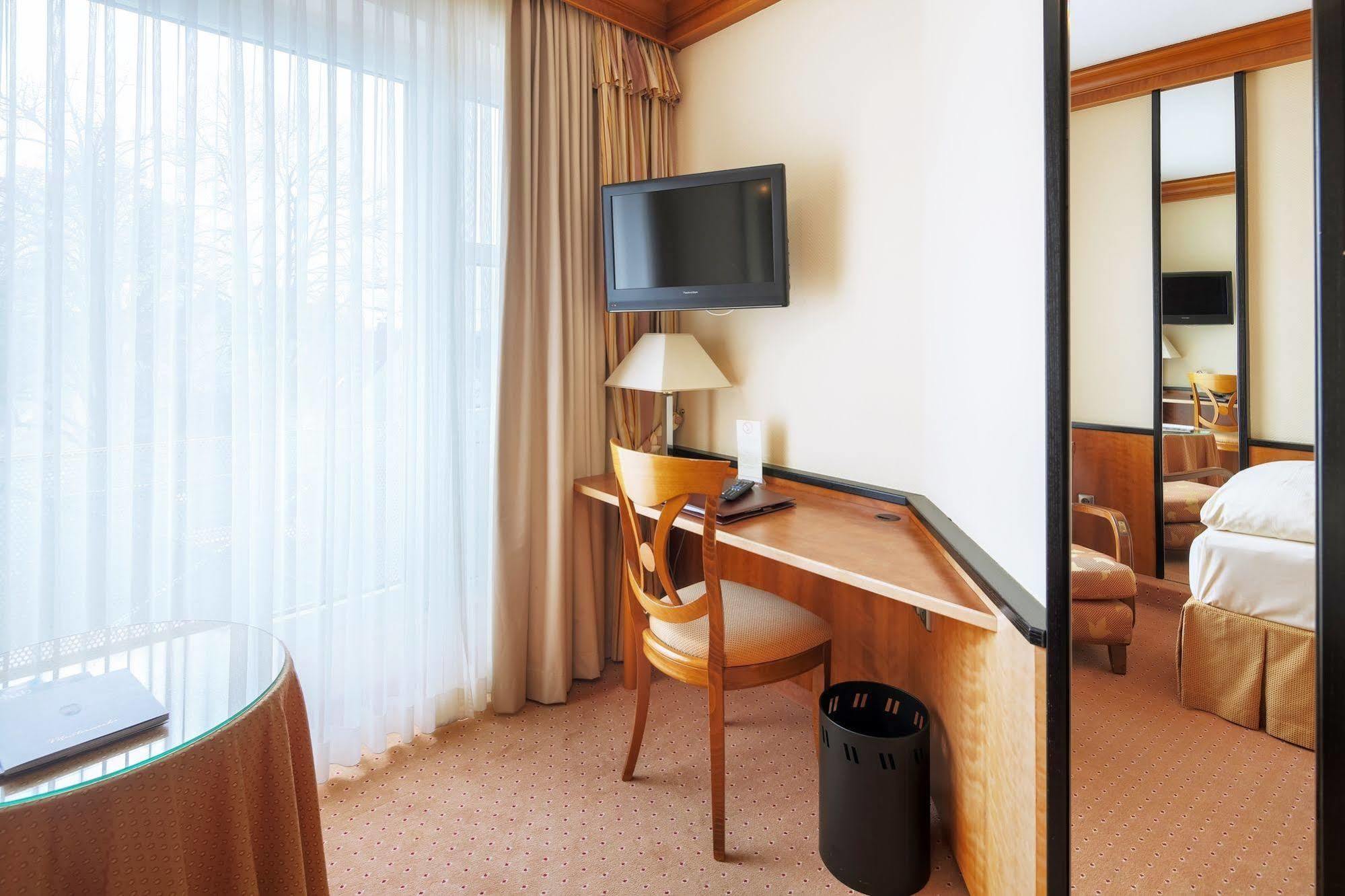 Hotel-Restaurant Kunz Pirmasens Kültér fotó