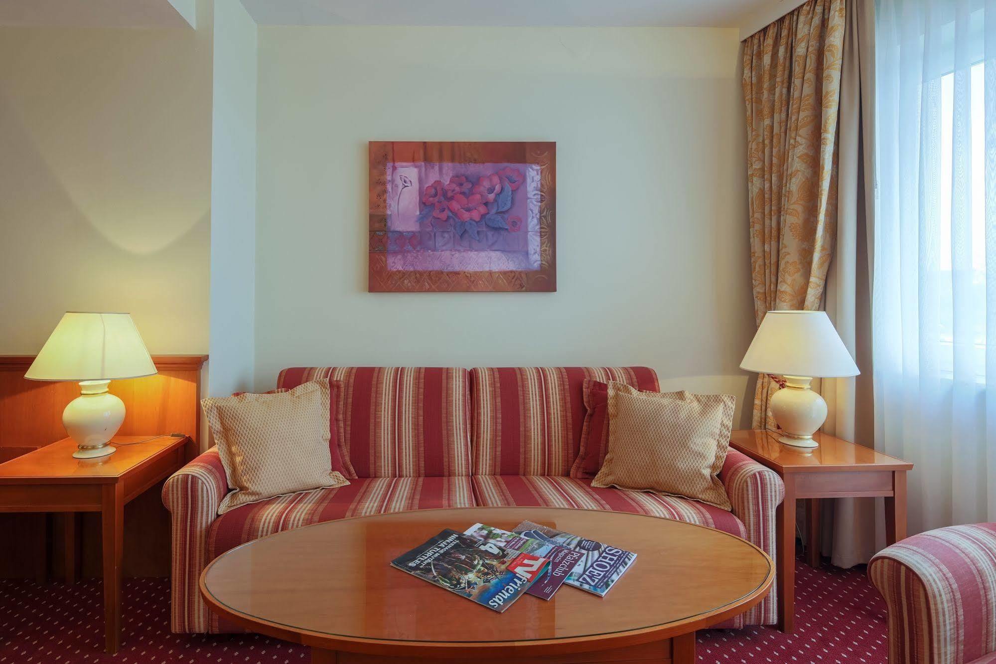 Hotel-Restaurant Kunz Pirmasens Kültér fotó